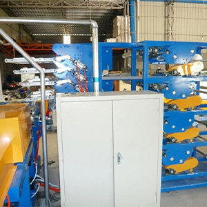 Forming machine